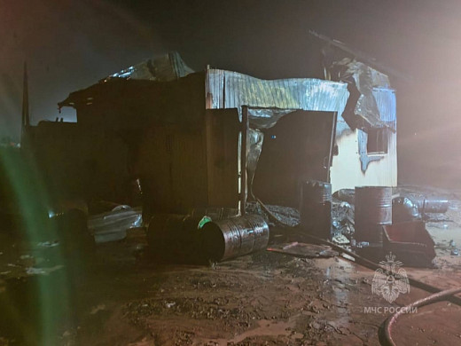 В Ивановской области вспыхнул склад горюче-смазочных материалов